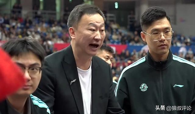 世界杯客户端升级说明-刘维伟：韦瑟斯庞总是情绪这么大 天天哄是一件特别累的事情